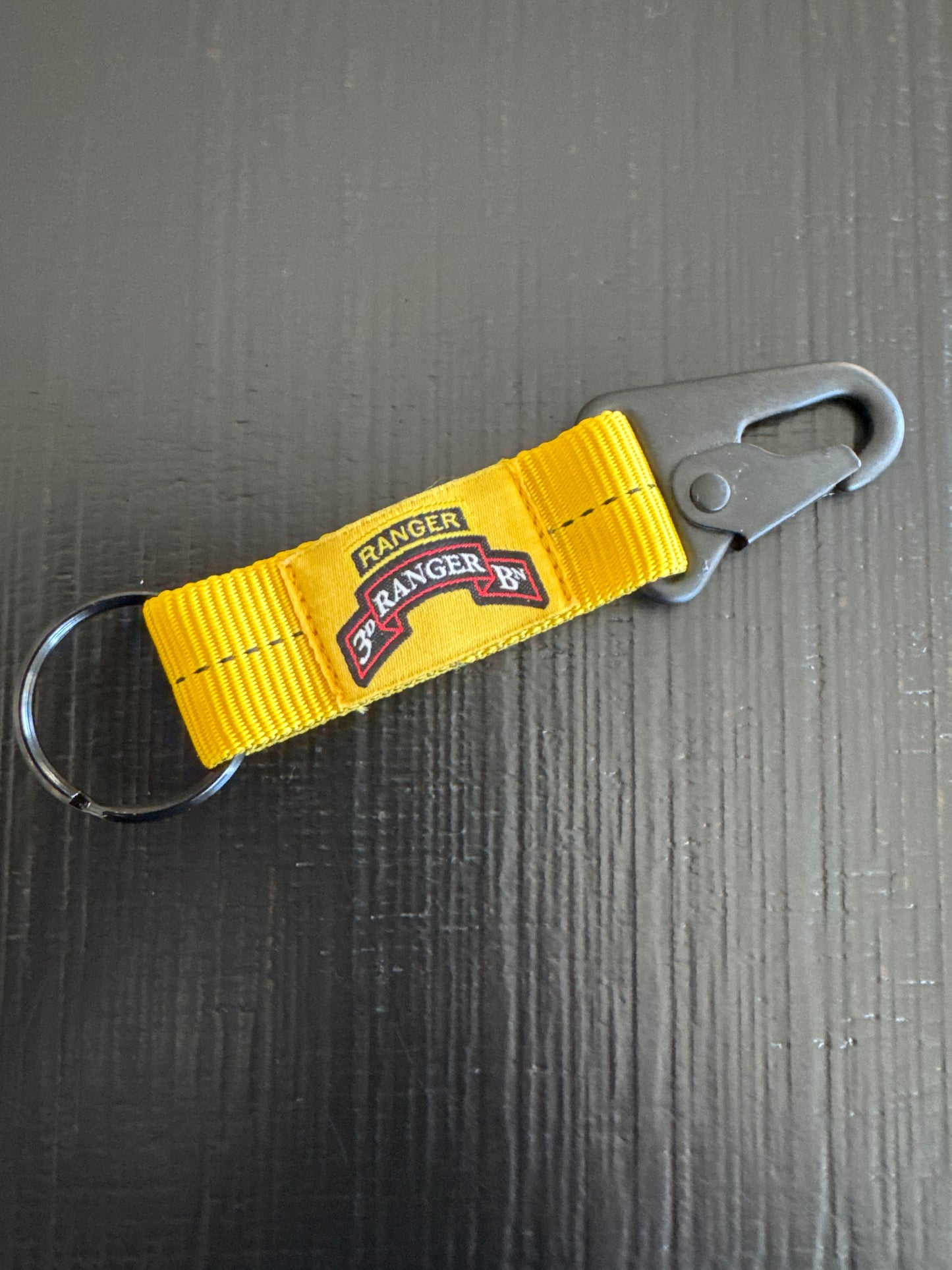 2-Below-Bite Static Line Lanyard Keychain