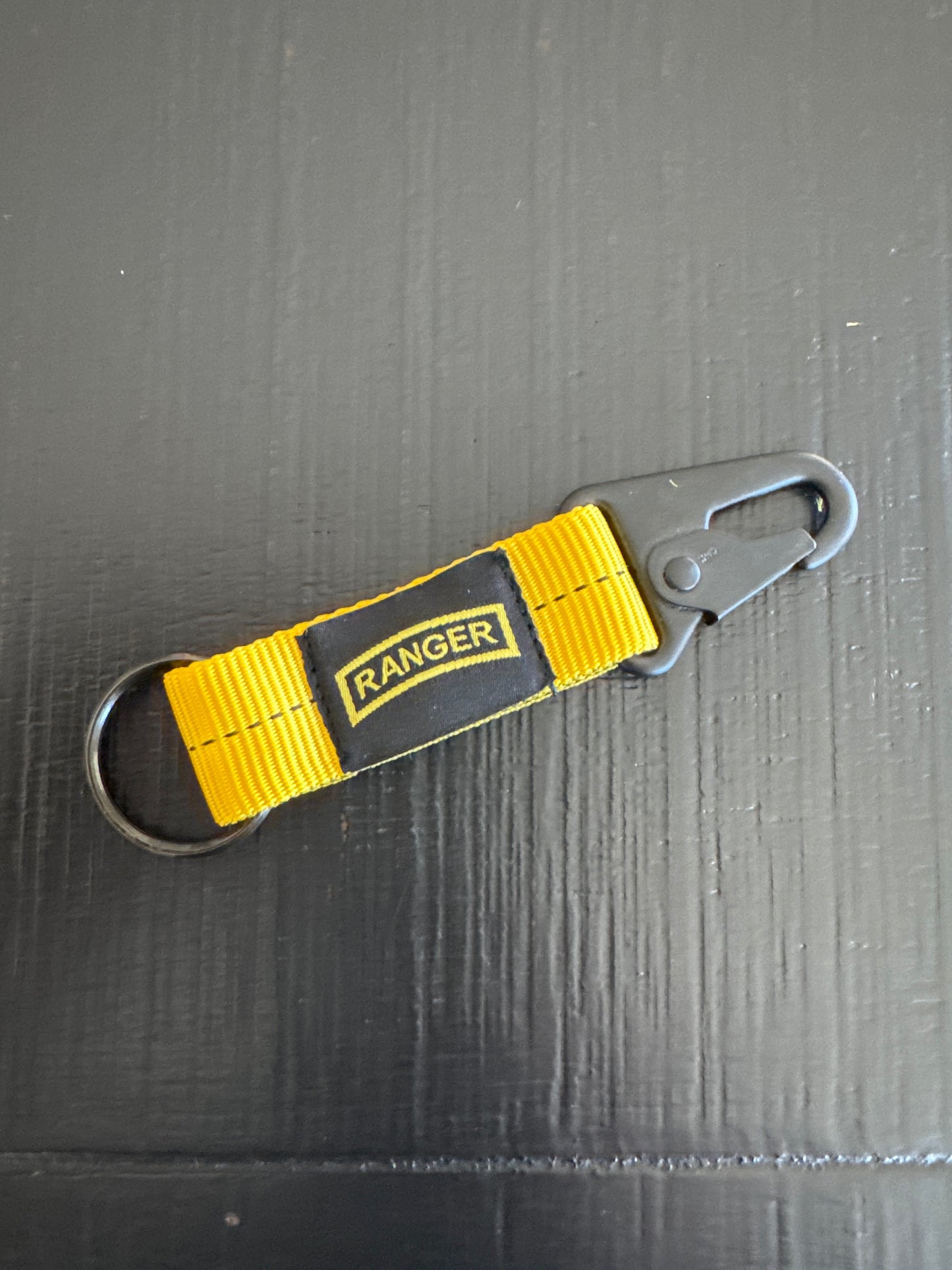 2-Below-Bite Static Line Lanyard Keychain