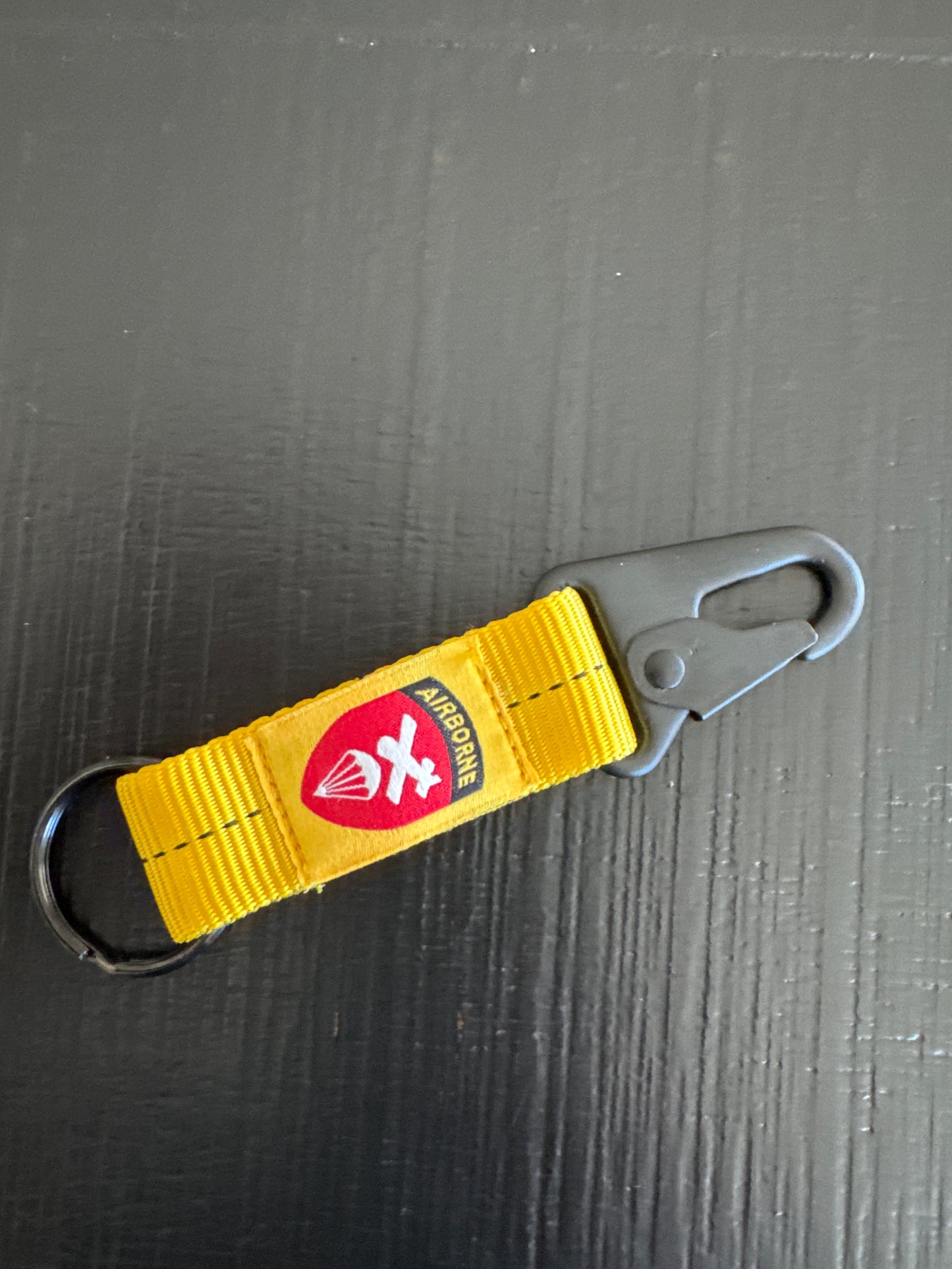 2-Below-Bite Static Line Lanyard Keychain