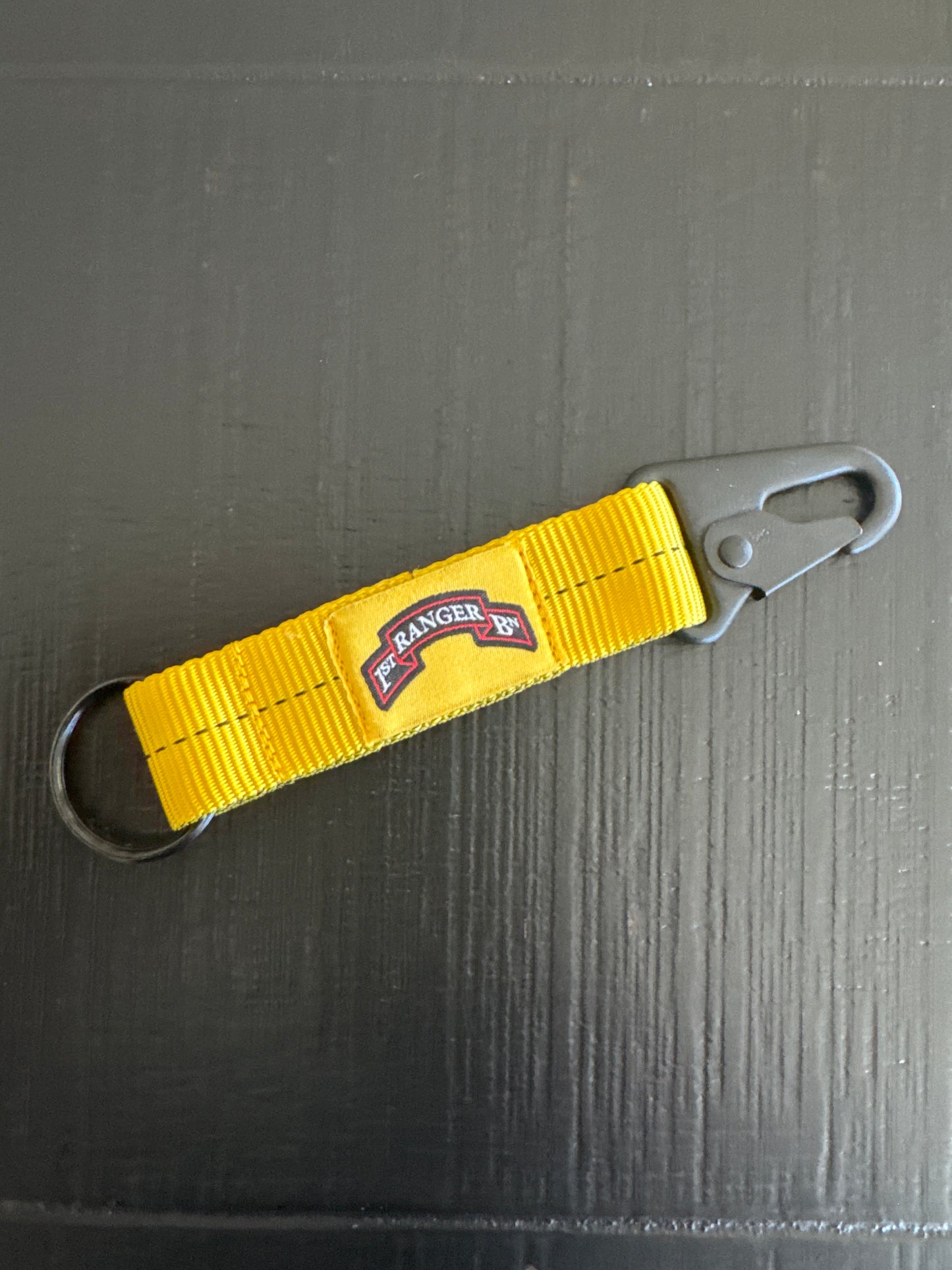 4-in-the-Hand Static Line Lanyard Keychain