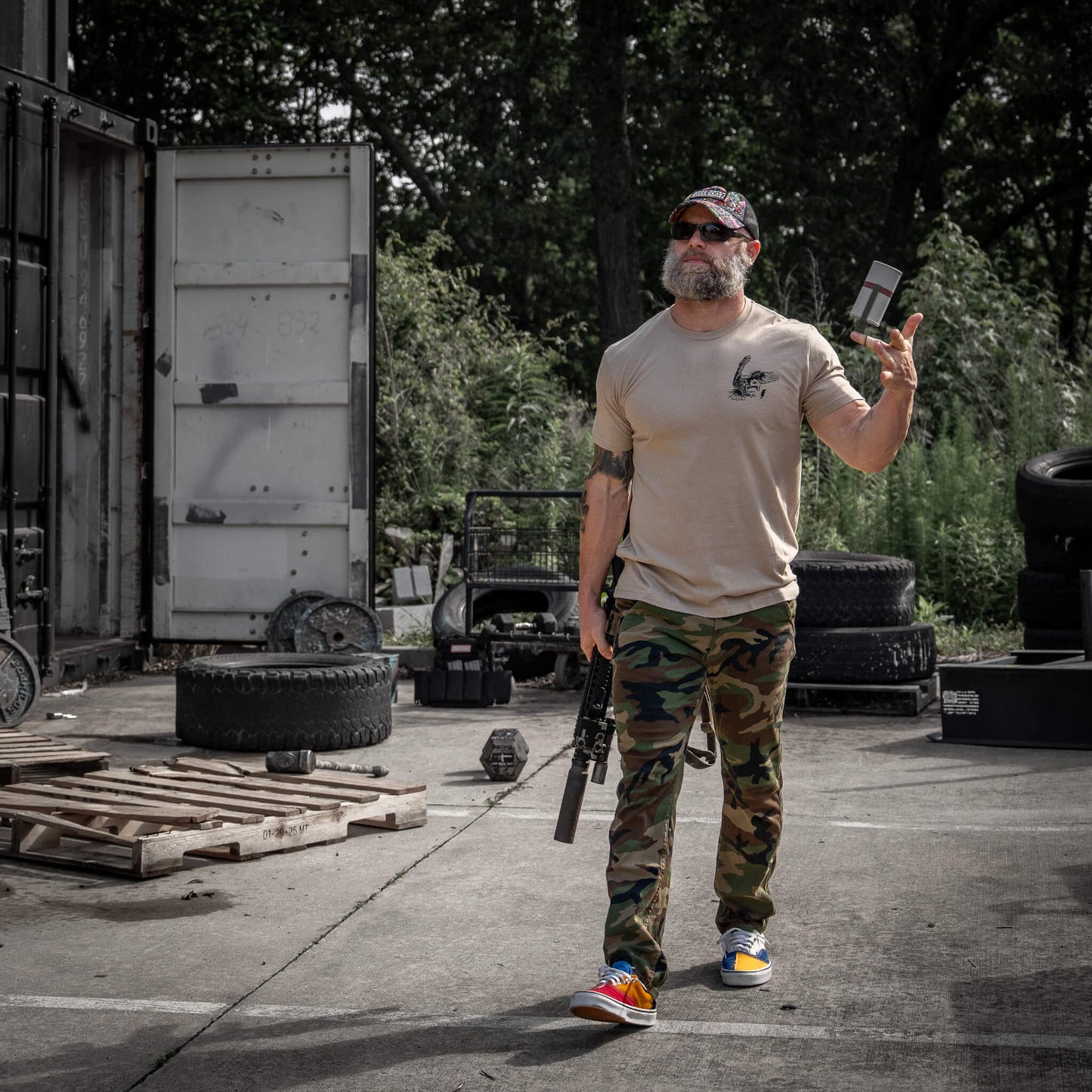 Become A Threat To The Darkness Men's T-Shirt