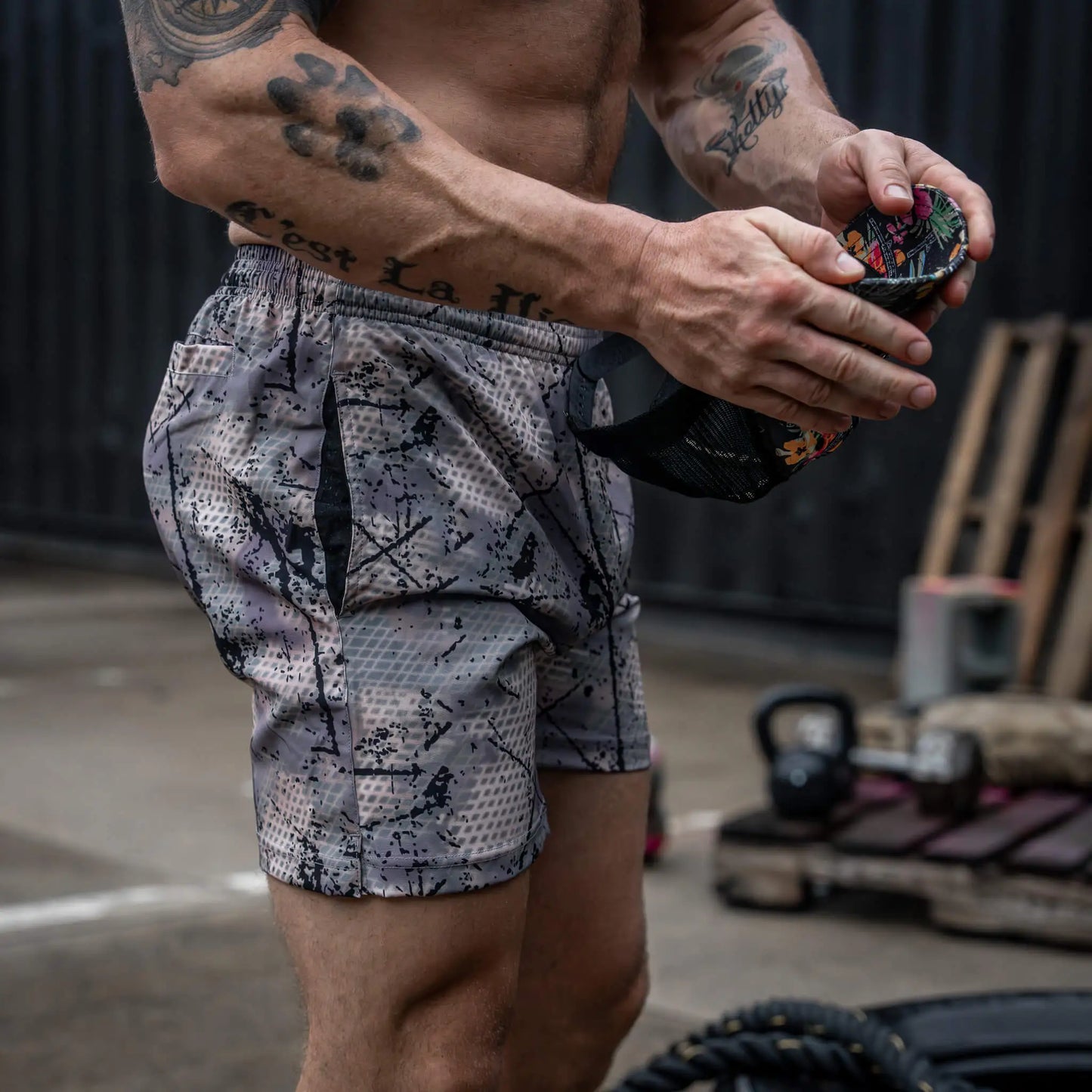 Men's V3 Performance Edition Shorts | 5.5"