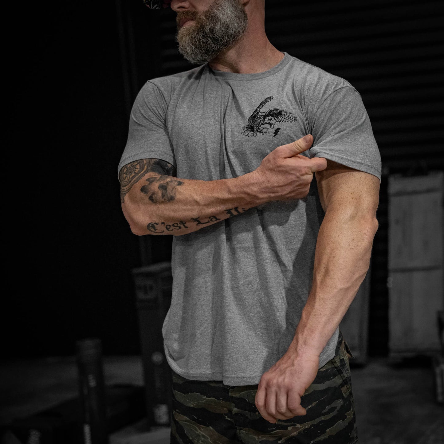Become A Threat To The Darkness Men's T-Shirt