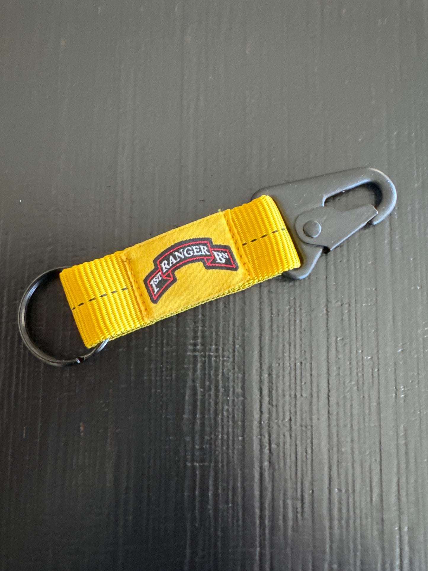 2-Below-Bite Static Line Lanyard Keychain