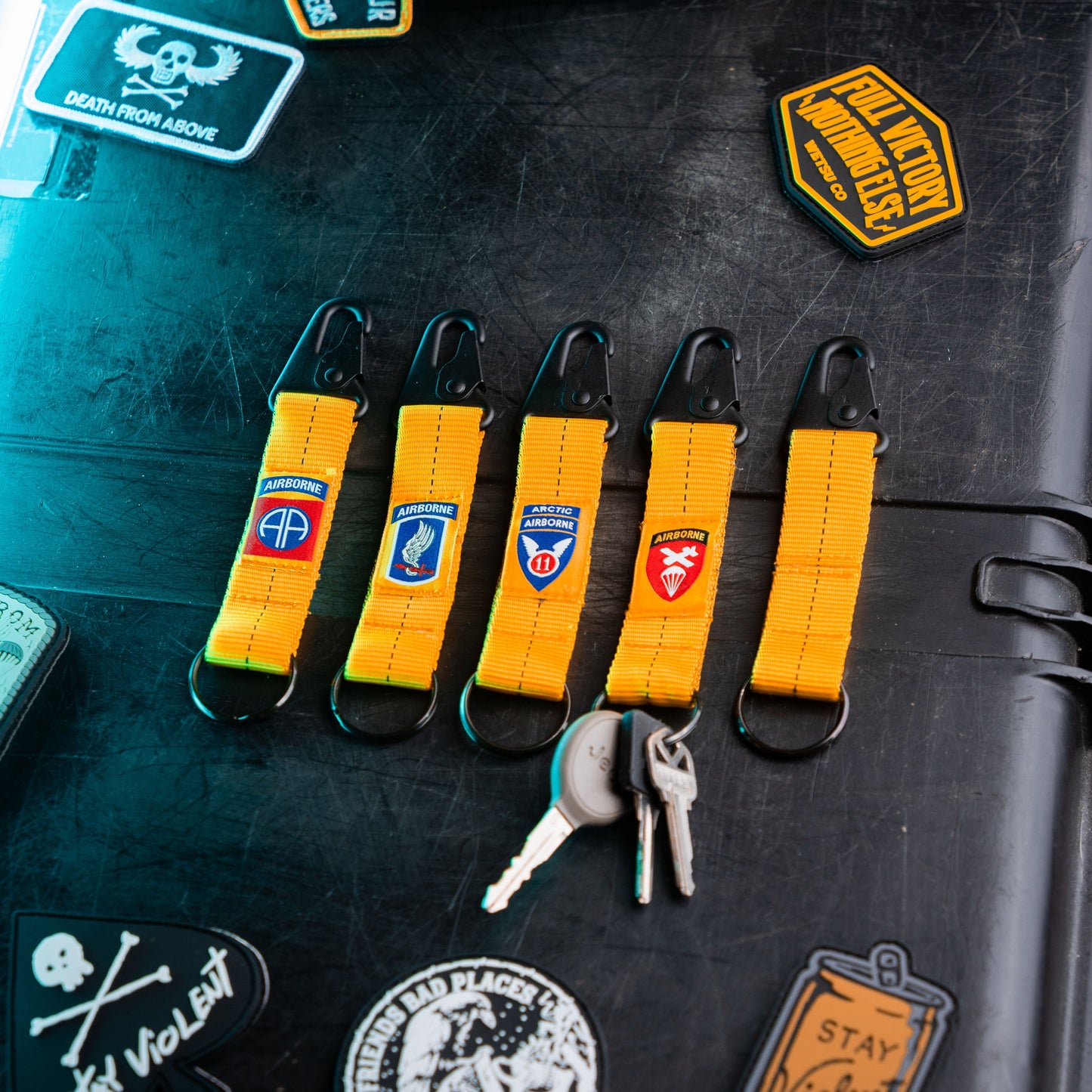 4-in-the-Hand Static Line Lanyard Keychain (All)