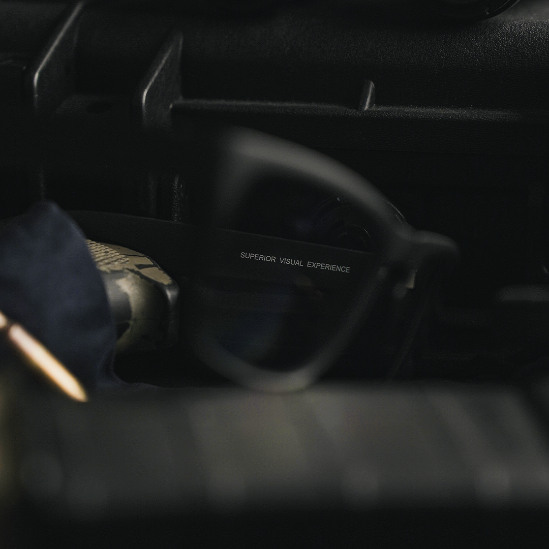 81's Clandestine (Matte) Nox
