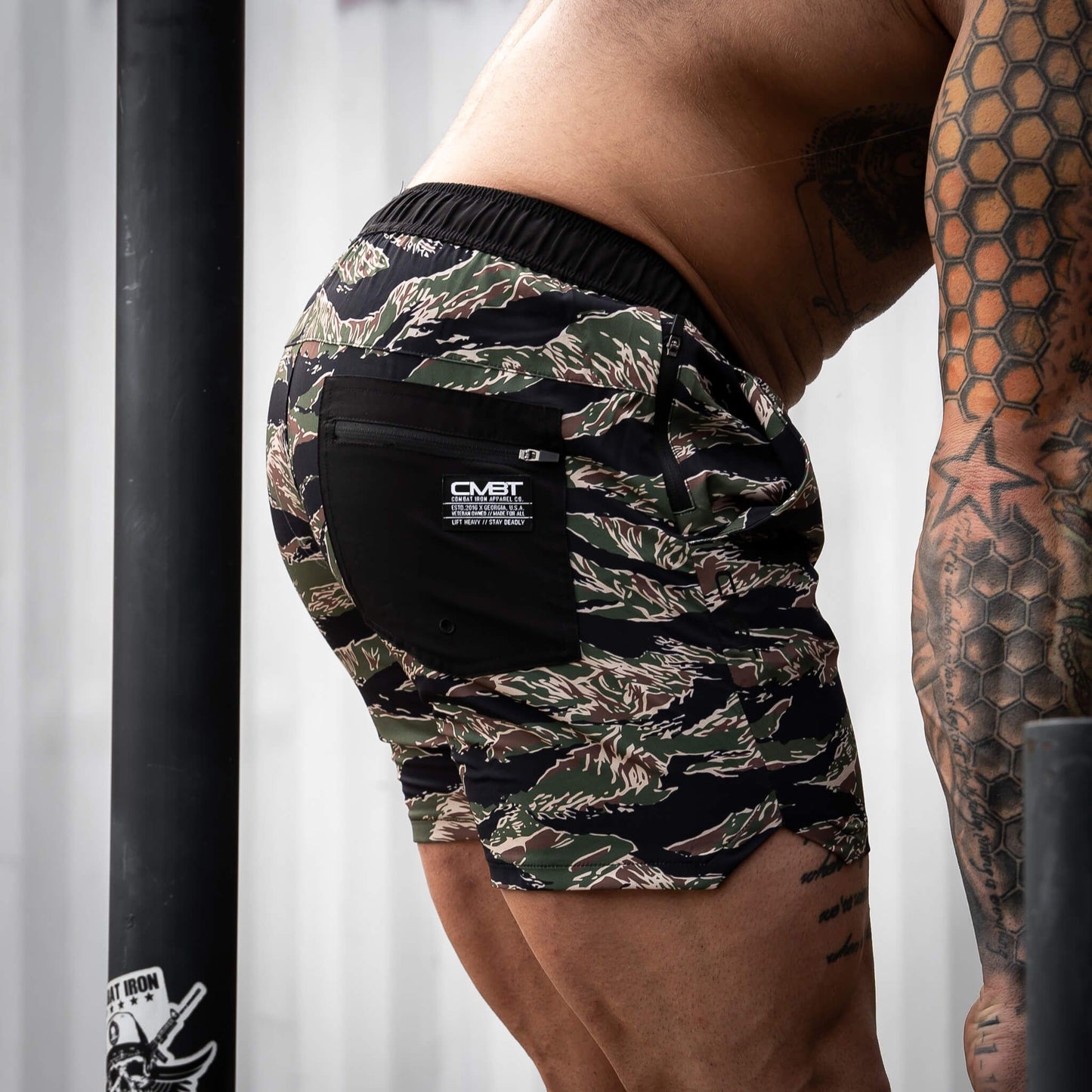 Men's Hybrid Athletic Shorts | 5.5" Inseam