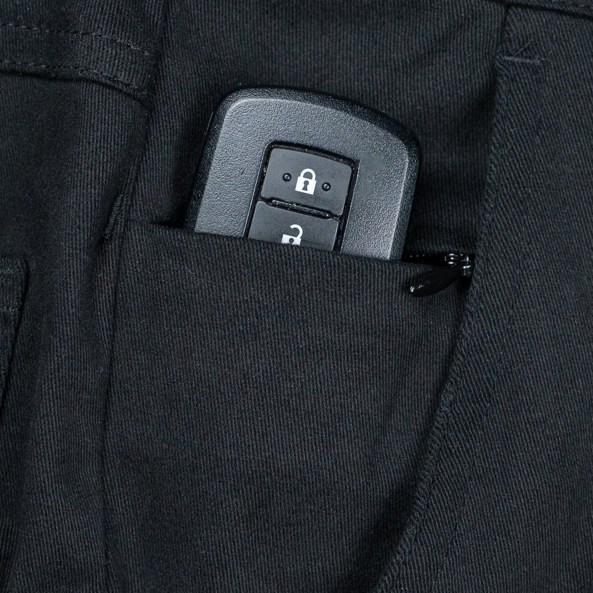 Trek Pants - Black