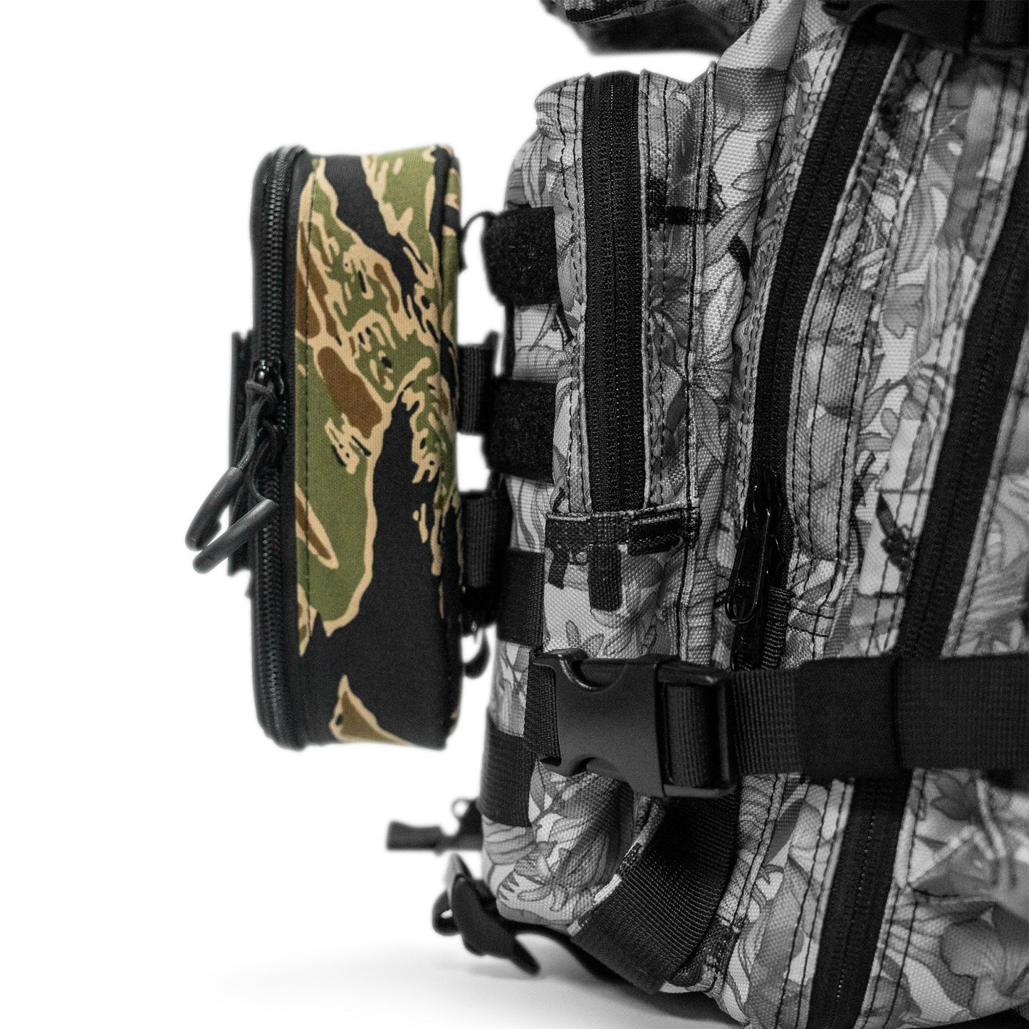 Tactical Molle Sunglasses Carrier + pvc patch