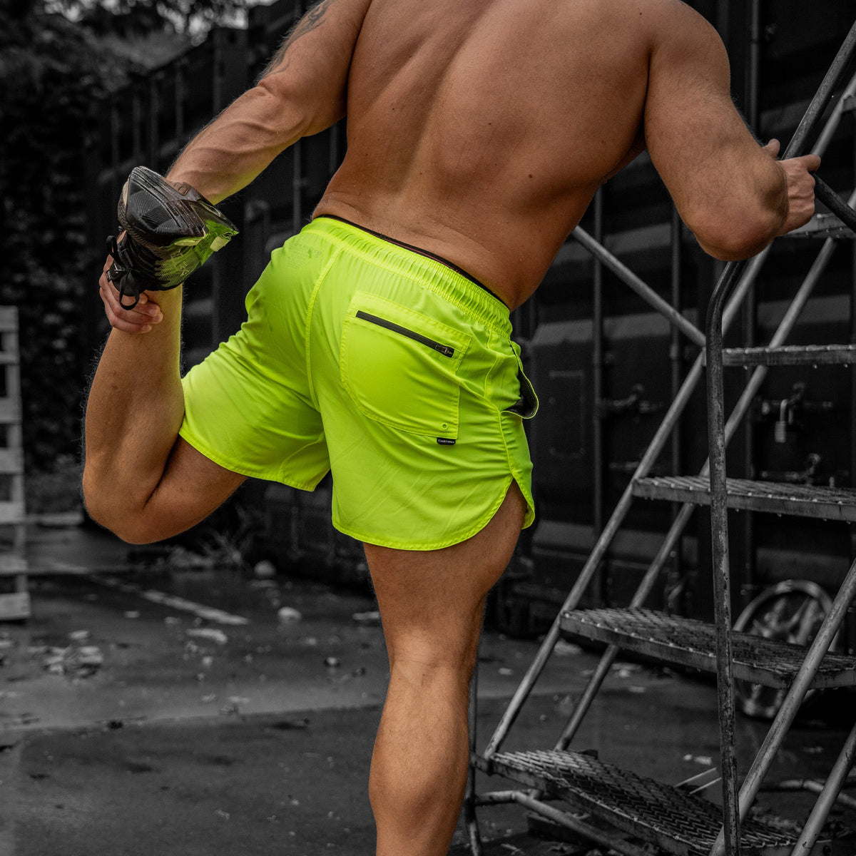 Recon Pro Men’s Tapered Training Shorts