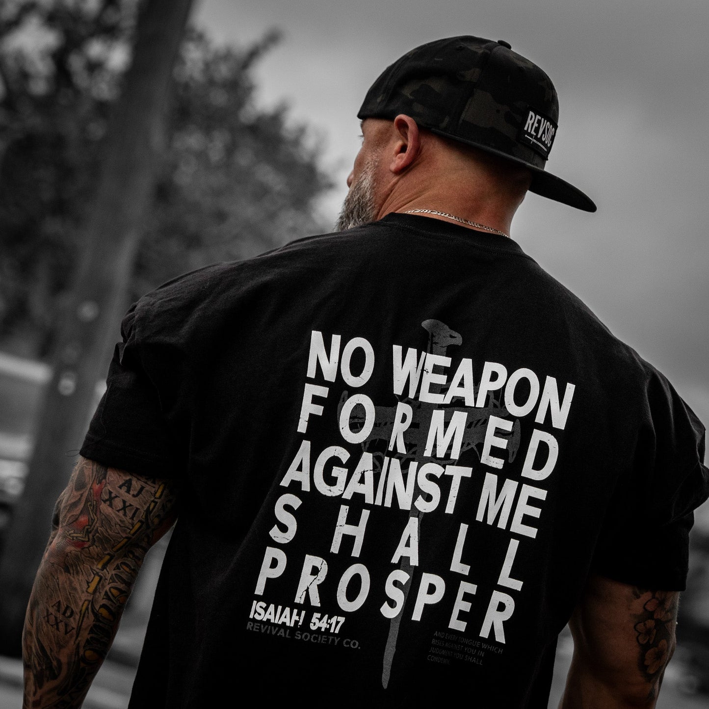 Isiah 54:17 Men's T-Shirt