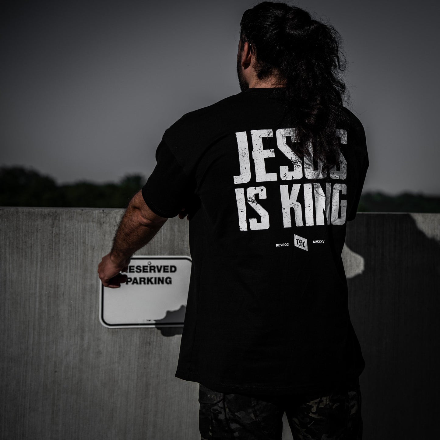 Jesus Is King Heavyweight Men's T-Shirt