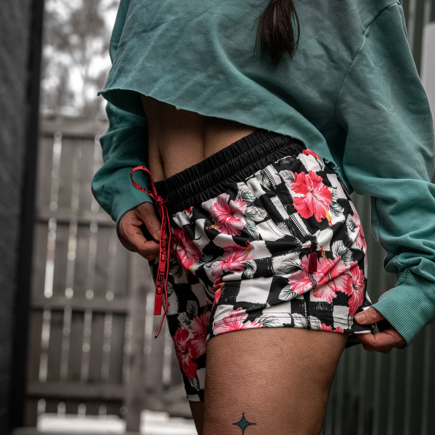 Women’s Studio Flex Training & Recovery Shorts | 4"