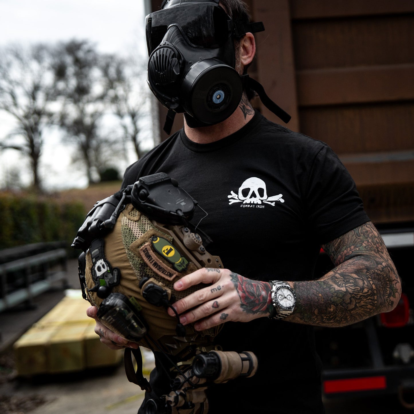 Nobody Is Coming To Save You Skull Men's T-Shirt